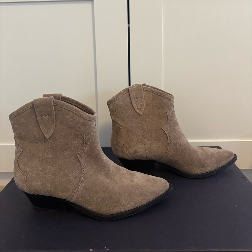 Chelsea & Violet Suede Booties